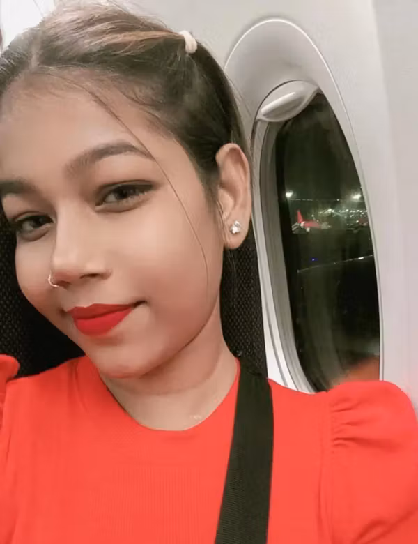 Bella - Bangalore escort photo 3