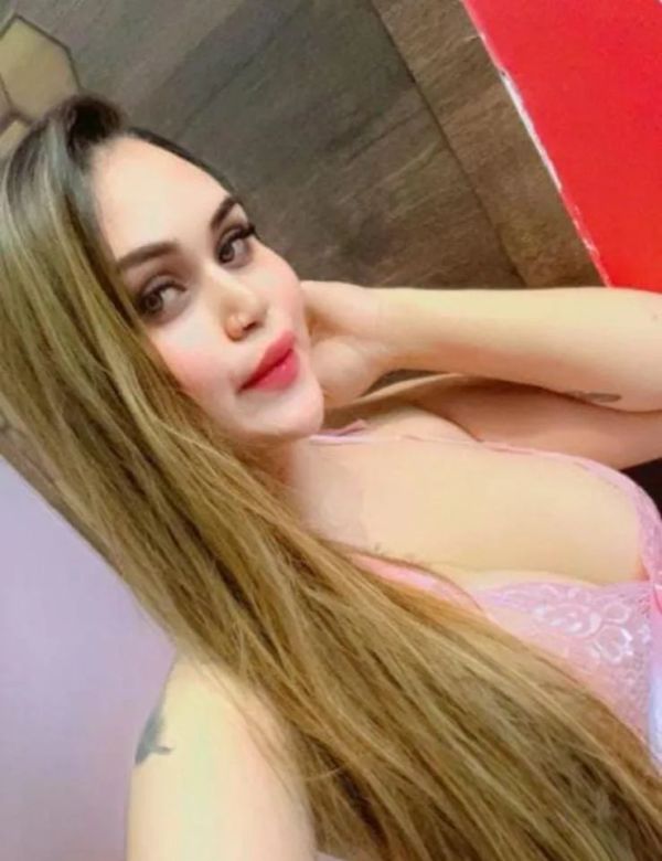 Deksha - Bangalore escort photo 8