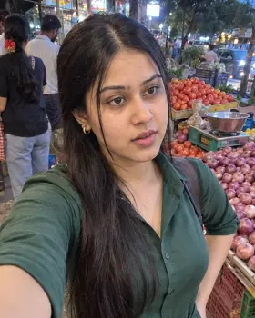 Dassy - Bangalore escort photo 2