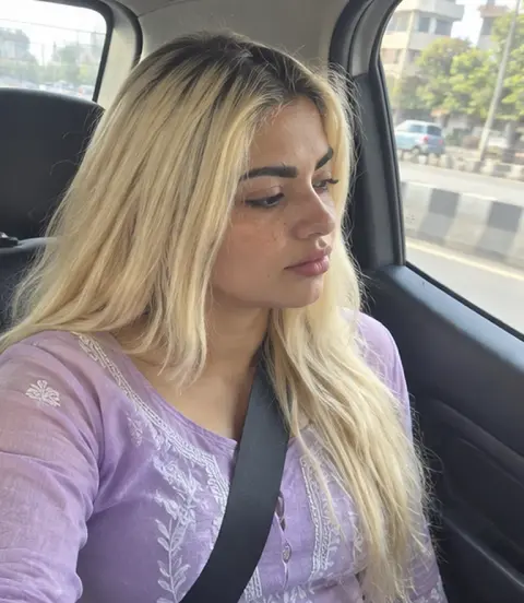 Shalu - escort in JP Nagar, Bangalore