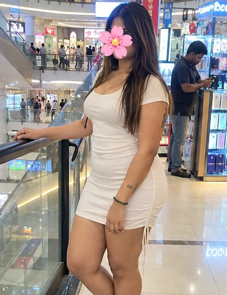 Trixie - escort in MG Road, Bangalore