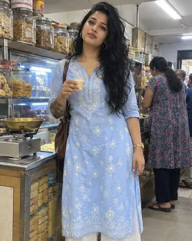 Sara - escort in MG Road, Bangalore