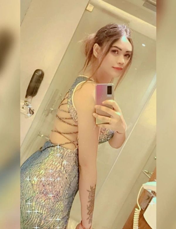 Deksha - Bangalore escort photo 2