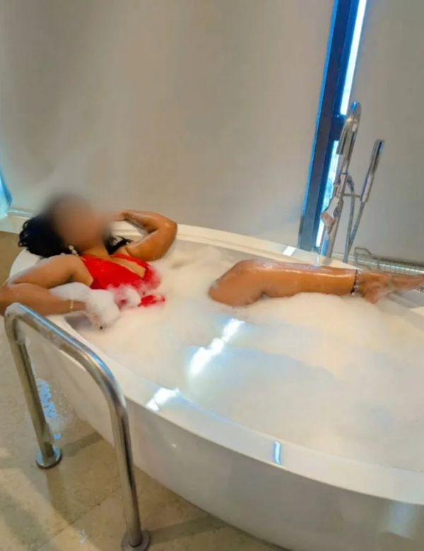 Maria - Bangalore escort photo 3