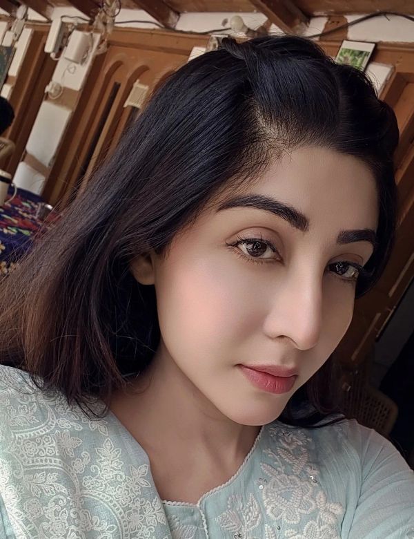 Madhu - escort in Hebbal, Bangalore