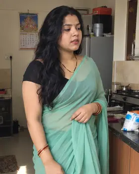 Priya - Bangalore escort photo 4
