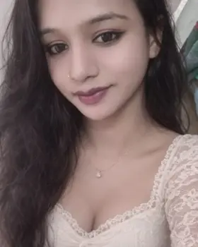 Aditi - Bangalore escort photo 2