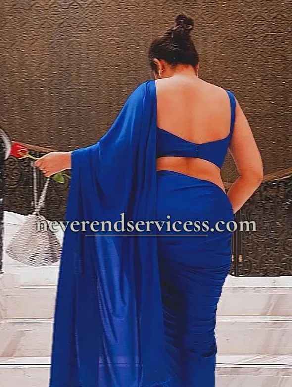 Escorts in Housewife