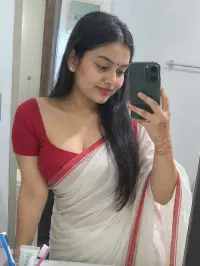 Pooja, 27