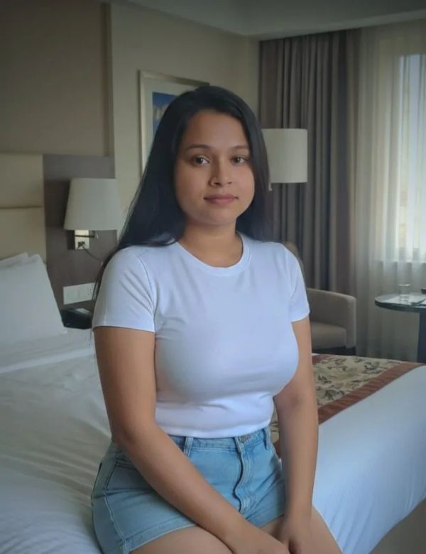 Amala - Bangalore escort photo 4