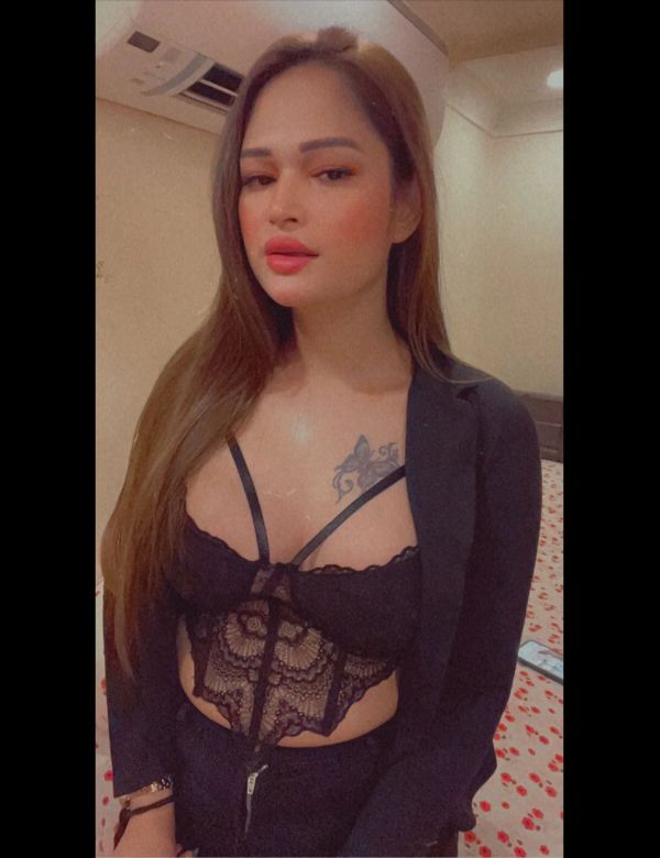 Sofee - Bangalore escort photo 7