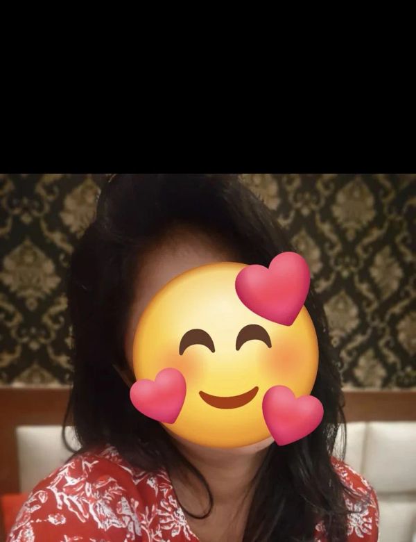Somya - Bangalore escort photo 3