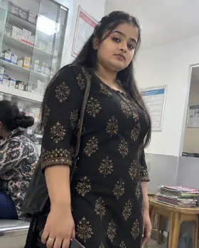 Roshni - Bangalore escort photo 3