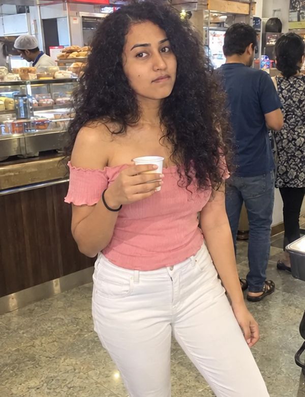 Jenny - Bangalore escort photo 3