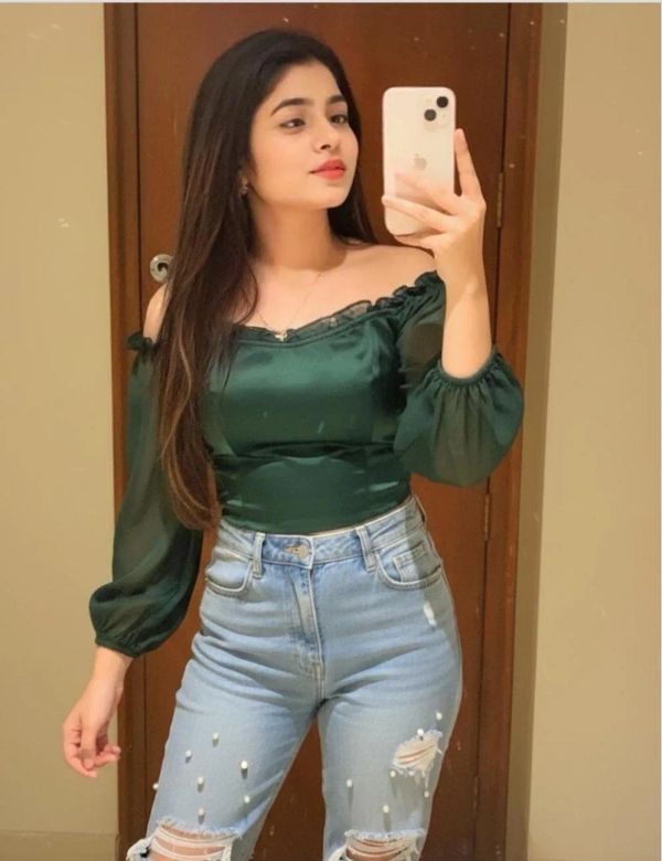 Jessica - Bangalore escort photo 5