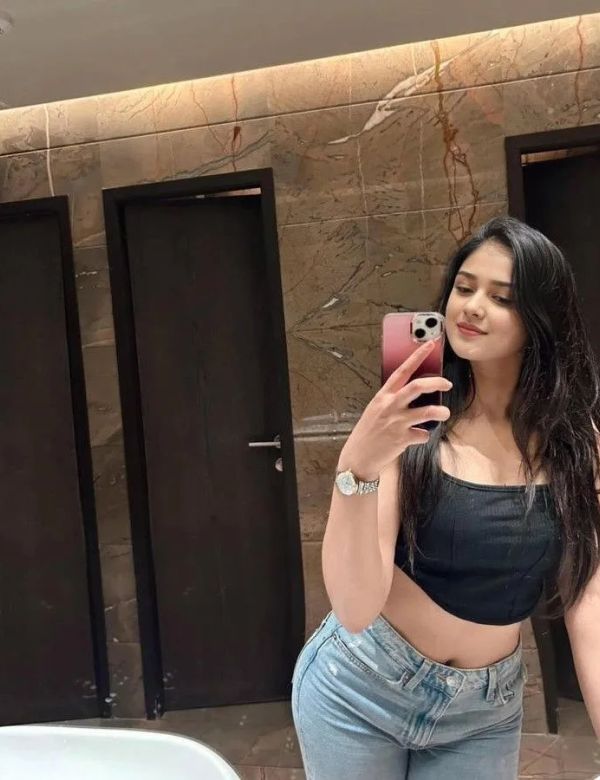 Chetana - Bangalore escort photo 2