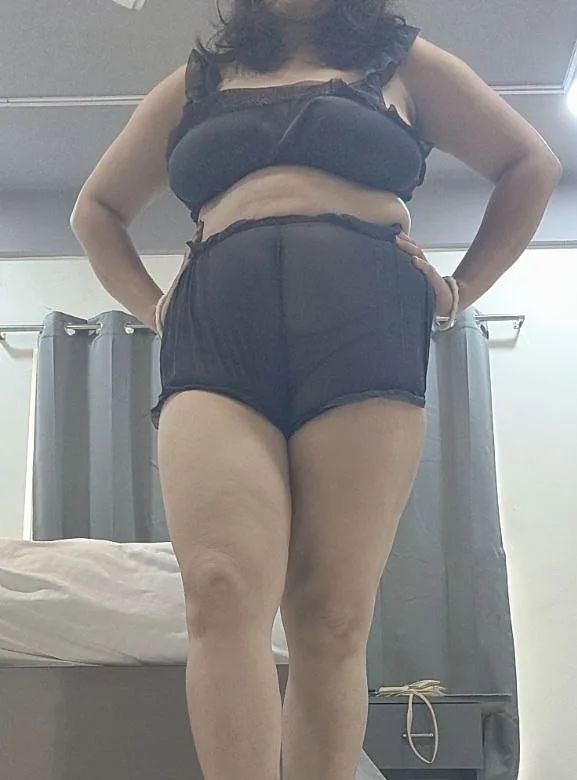 Sweta - Bangalore escort photo 10