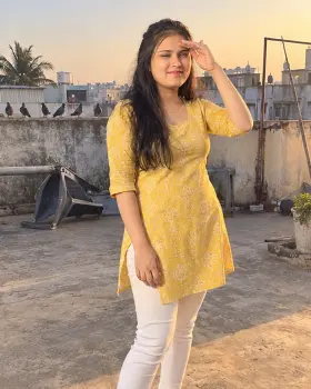 Vidya - Bangalore escort photo 2