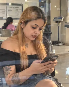 Amber - Bangalore escort photo 3