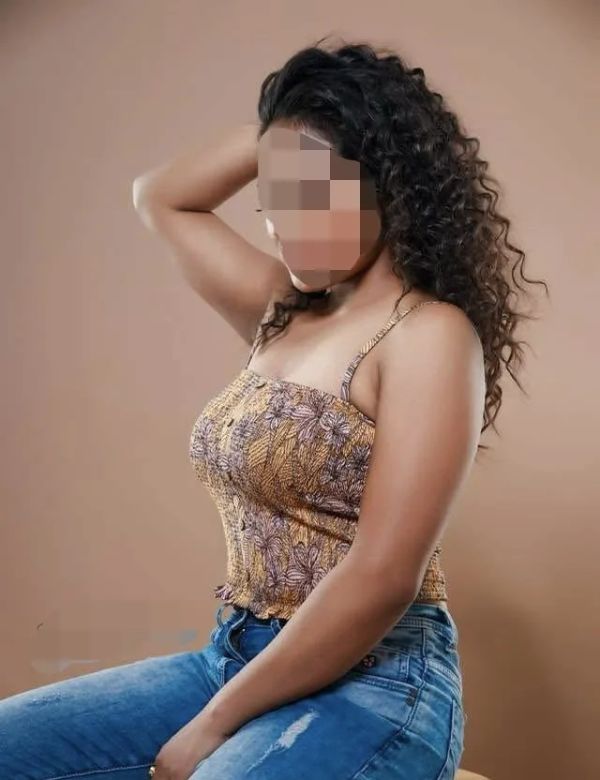 Jenifer - Bangalore escort photo 2