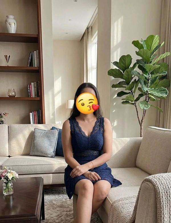 Bhoomika - Bangalore escort photo 3