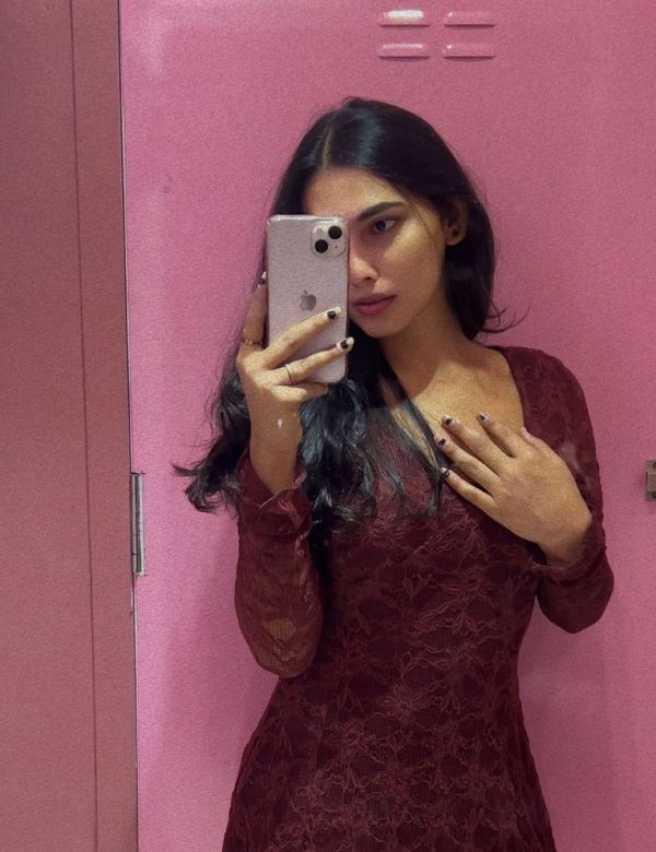 Sonam - Bangalore escort photo 4