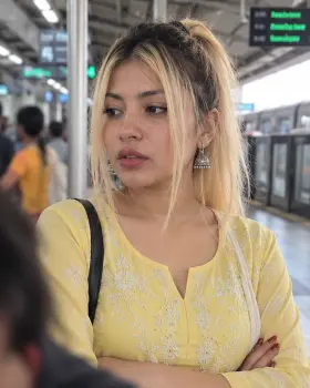 Saraswati - Bangalore escort photo 4