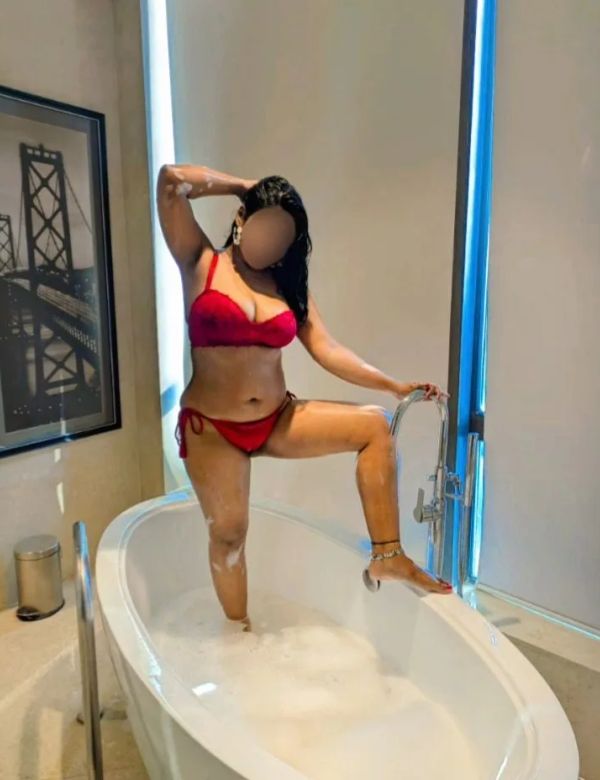 Maria - Bangalore escort photo 4