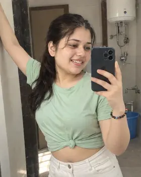 Saachi - Bangalore escort photo 3