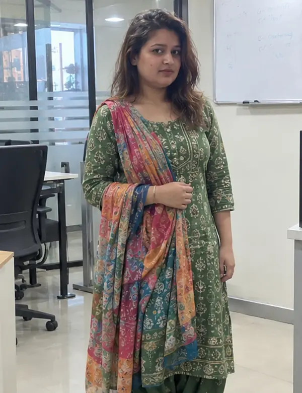 Eesha - escort in MG Road, Bangalore