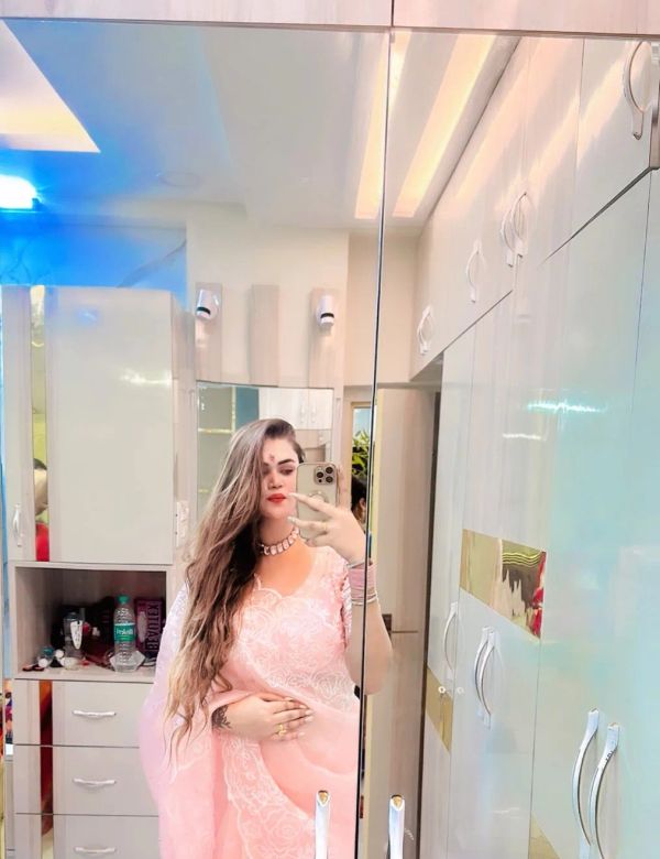 Deksha - Bangalore escort photo 3