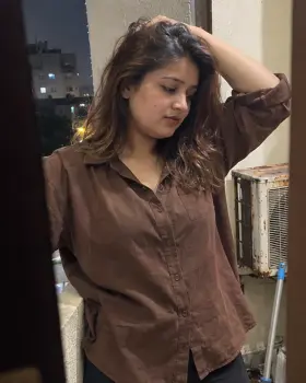 Eesha - Bangalore escort photo 2