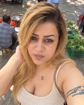 Nikita - Bangalore escort photo 2