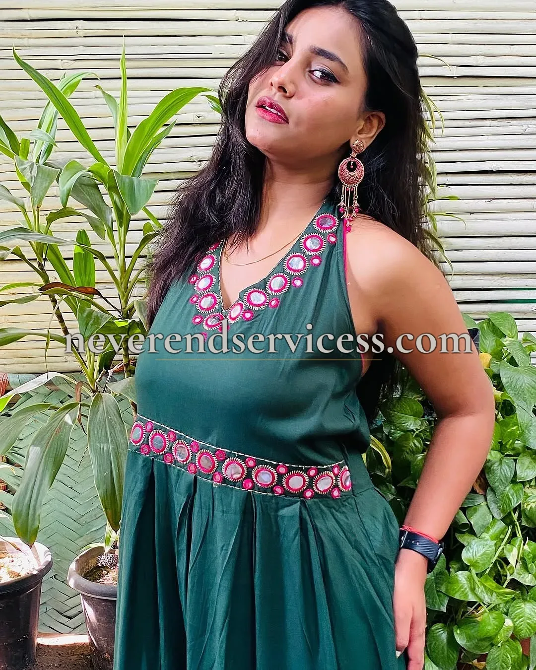 Housewife Escort